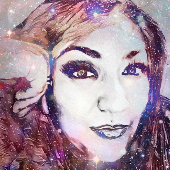 Meet your Posher, Jess - Picture 1 of 1